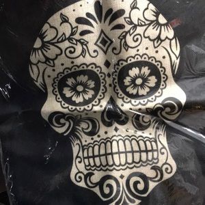 Black Skull Halloween Linen Pillow Case 18”x18”